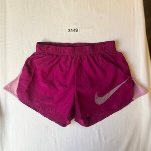 Nike Women Active Shorts with Liner size S Plum Purple Elastic Waist Workout